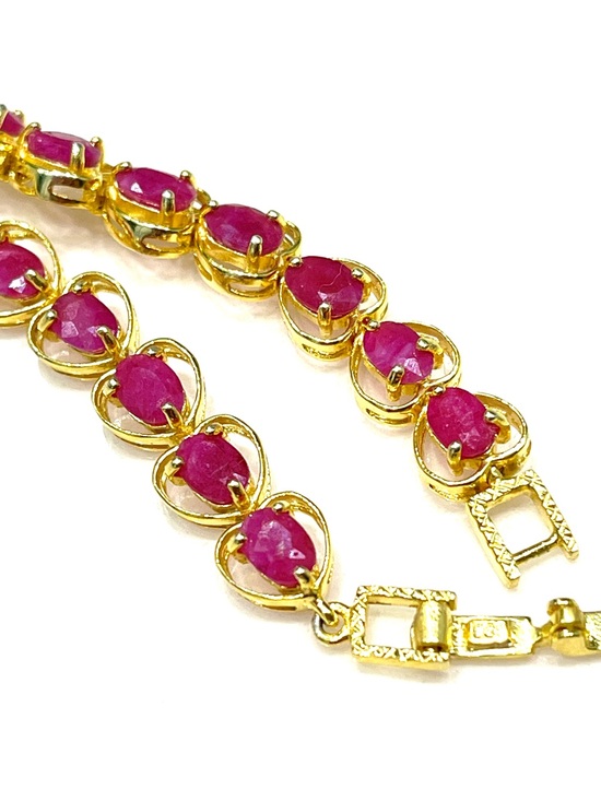 Jewelry - 21x0.5ct Genuine Ruby 14KGP Bracelet